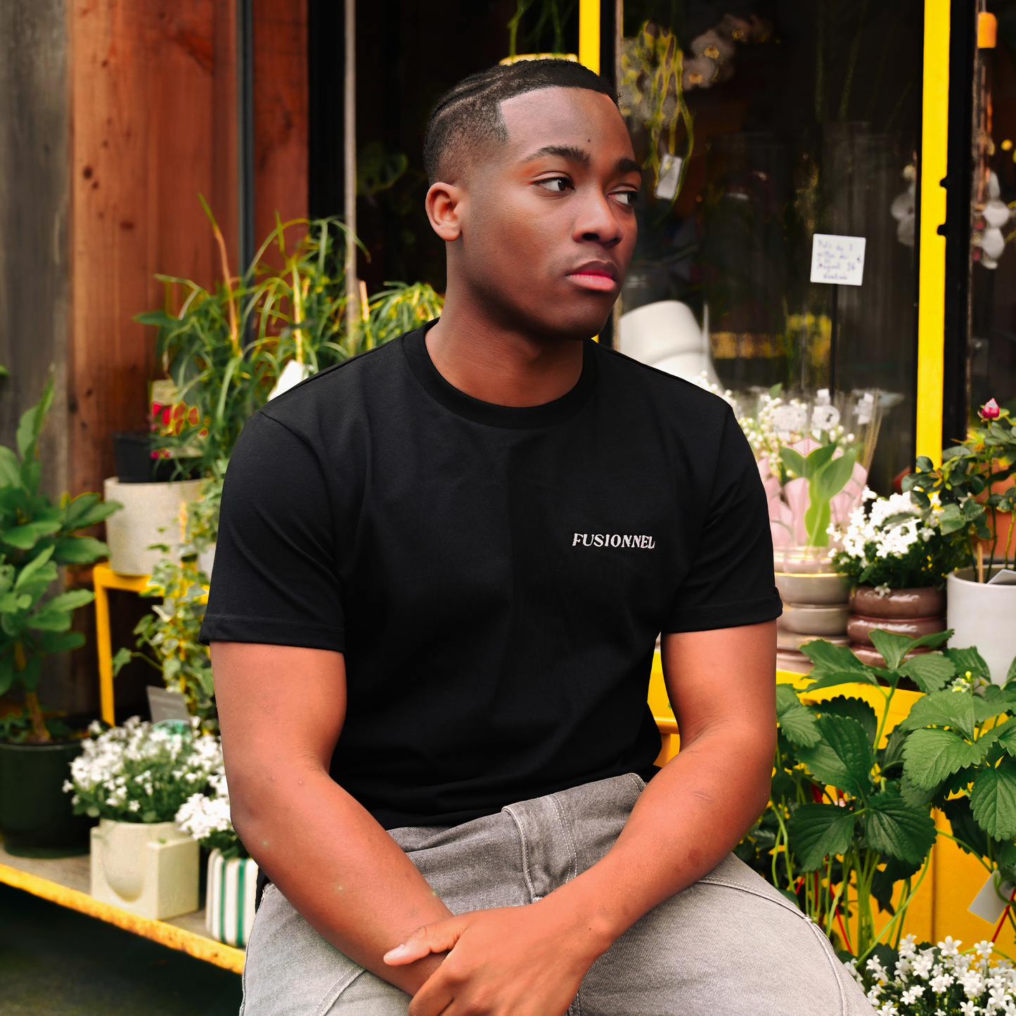 T-SHIRT NOIR FLOWERS